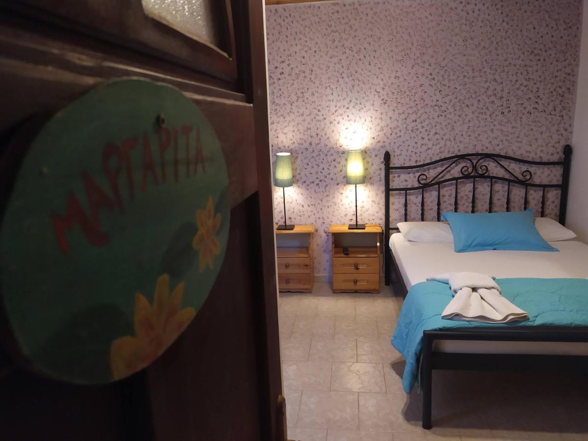 Aiolis Rooms Kamariotissa Bagian luar foto